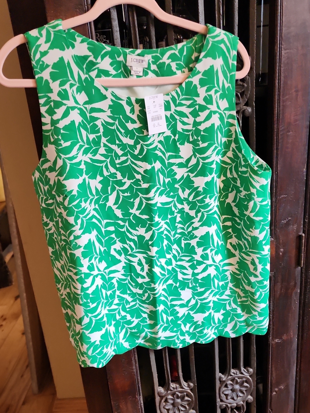 NWT J. Crew Green and White Leaf-Print Sleeveless Top With Scalloped Hem, Size L